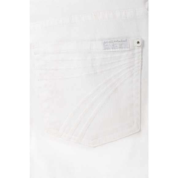 7 For All Mankind White Denim Walking Straight Leg Shorts 7 pockets Size 26 - Picture 4 of 4